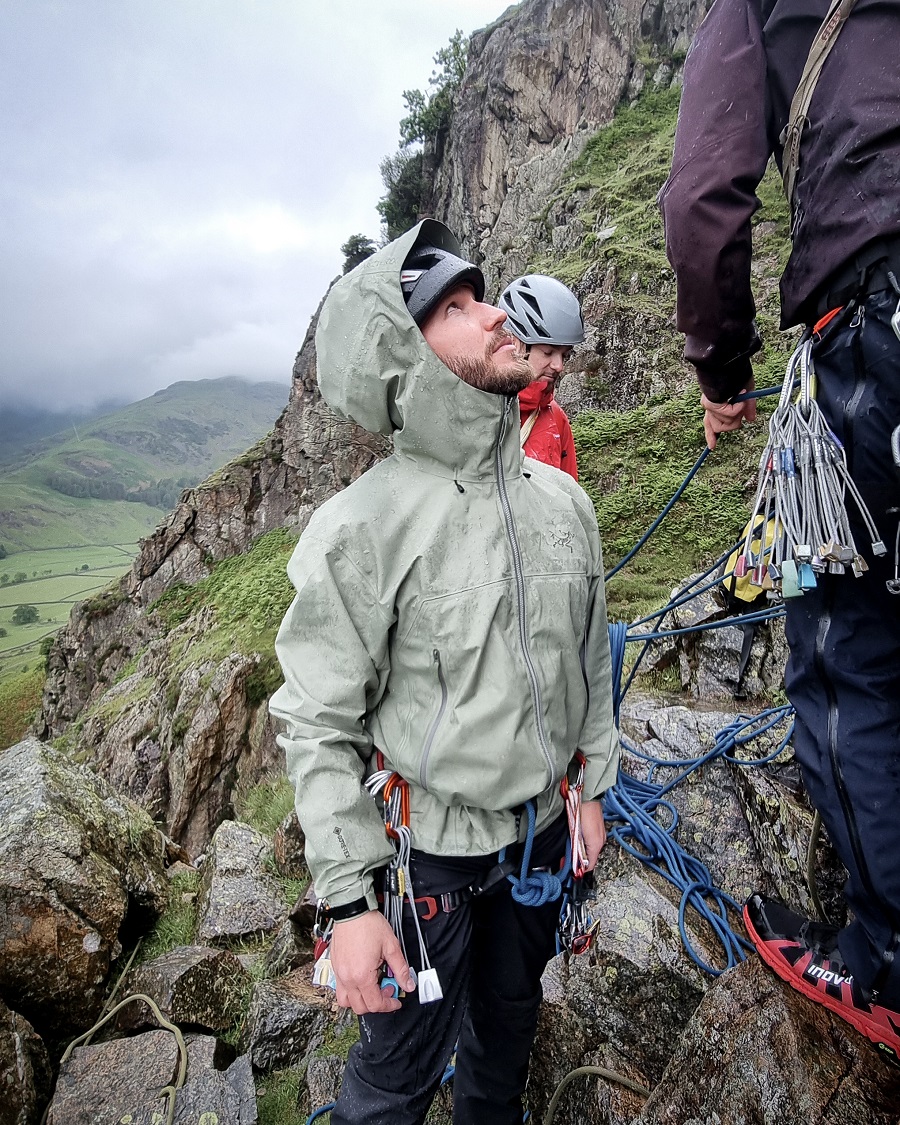 arcteryx beta jacket review